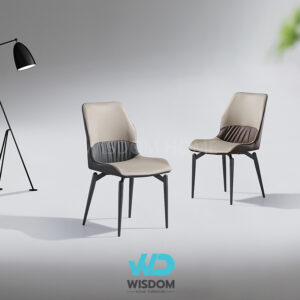 เก้าอี้ทานอาหาร เก้าอี้นั่งทานข้าวDining Chair โครงขาสีดำ เบาะหุ้มหนังสีครีม