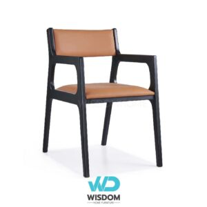 Wisdom Home เก้าอี้ทานอาหาร เก้าอี้นั่งทานข้าว Dining Chair เบาะหนังหนานุ่ม นั่งสบาย ขาไม้ดำ มีท้าวแขน